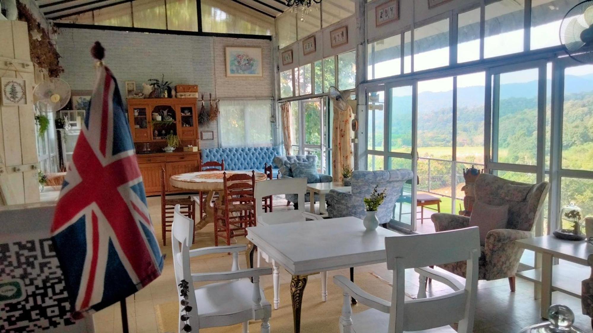 Balmy Hideout Cafe & Homestay Ban Huai Kaeo エクステリア 写真